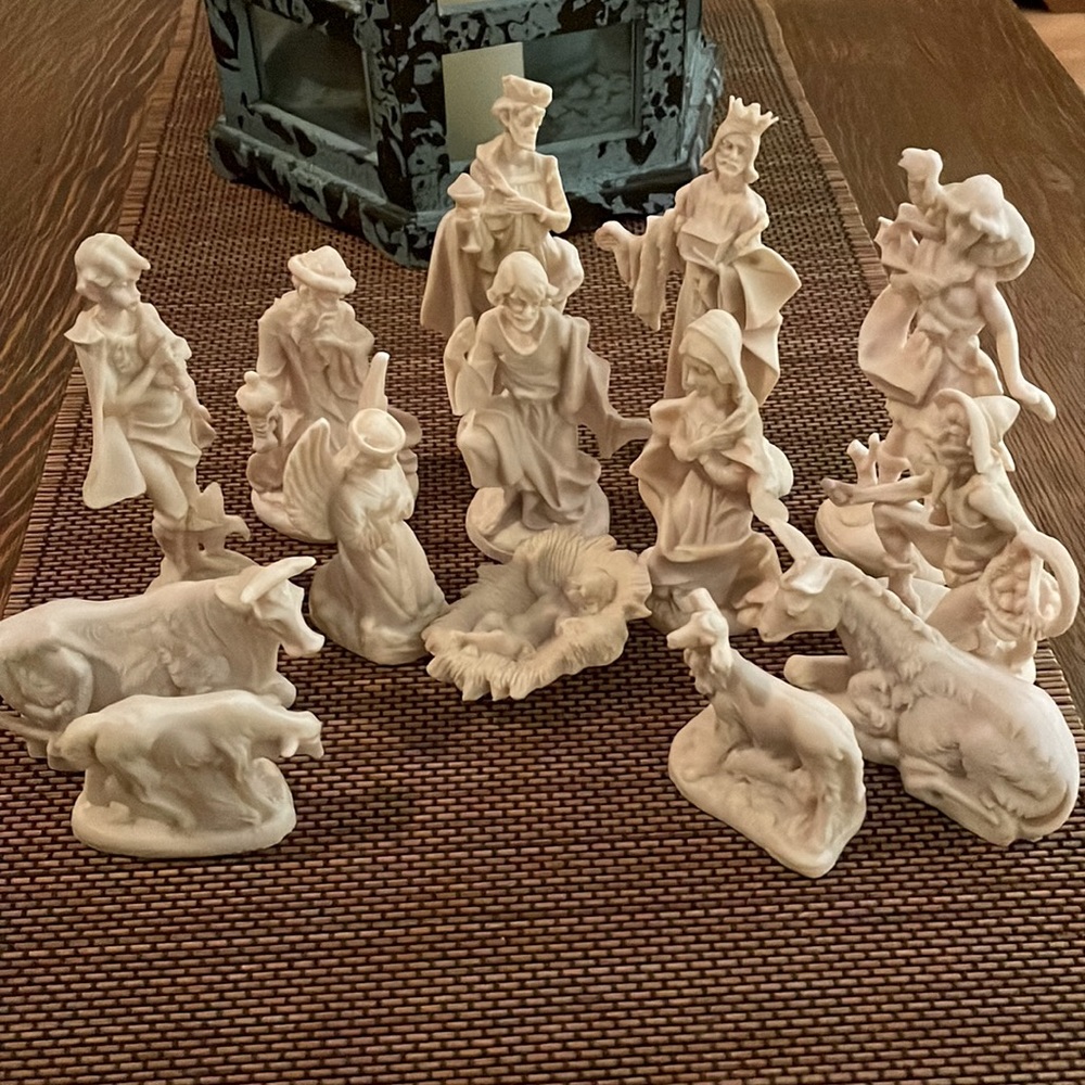 Nativity set